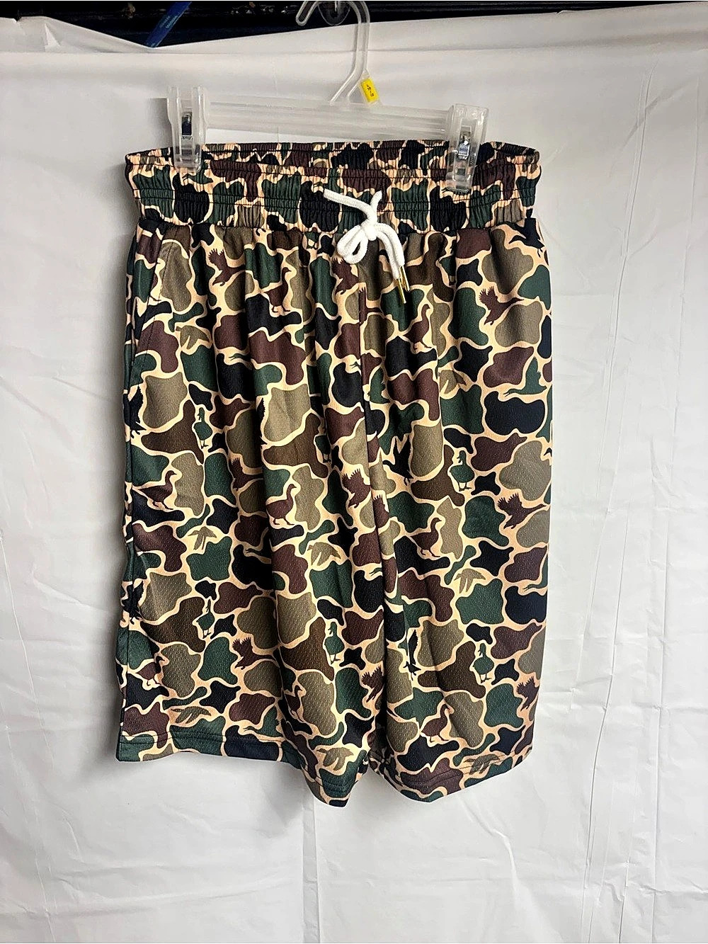 Camo Athletic Shorts in Green & Brown Size XL